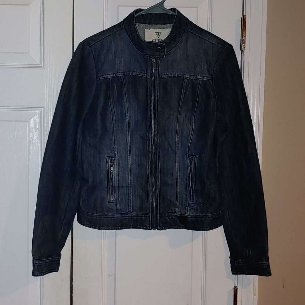 Guess Zipper Down distressed jean denim jacket  Sz M NWOT